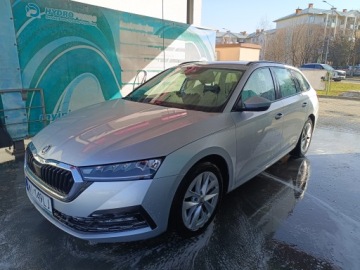 Skoda Octavia IV Scout 1.5 TSI ACT 150KM 2021 Skoda Octavia 1.5 TSI IV 150 M Salon PL Lakier oryginał po przeglądzie, zdjęcie 15