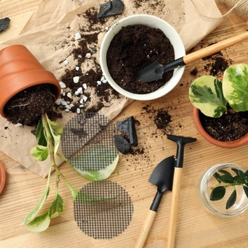 ПОДСТАВКИ ДЛЯ РАСТЕНИЙ, СЕТКИ ДЛЯ ОТВЕРСТИЙ, кашпо для растений
