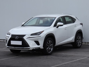 Lexus NX I SUV Facelifting 300h 197KM 2019 Lexus NX 300h, Salon Polska, Serwis ASO, 4X4, zdjęcie 1