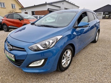 Hyundai i30 II Wagon 1.6 GDI 135KM 2013 Hyundai i30 Sliczny 1.6 benzyna z Niemiec zarejestrowany bezwypadkowy gwar, zdjęcie 2