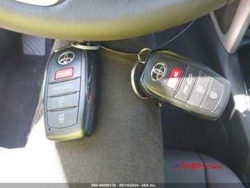 Toyota Corolla Cross 2.0 Hybrid Dynamic Force 197KM 2024 Toyota Corolla Cross 2024 r.,2,0 L HYBRID XSE 2.0 Hybryda 196KM, zdjęcie 14