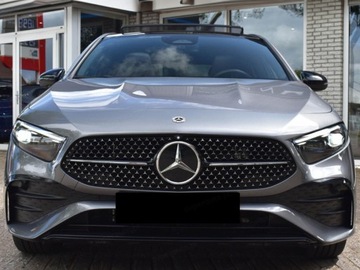 Mercedes Klasa A W177/V177 Hatchback Facelifting 2.0 220 190KM 2025 A Klasa 220 4-Matic AMG Line 2.0 (190KM) 2025, zdjęcie 1