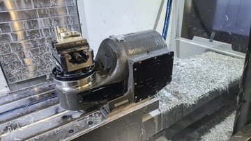 Frezarka HAAS VF4SS 5-osi 2019r.