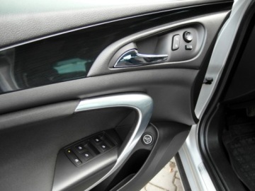 Opel Insignia I Country Tourer 2.0 CDTI Ecotec 163KM 2013 Opel Insignia Kamera Xenon Nawigacja Led 2.0 Diesel 163KM, zdjęcie 23