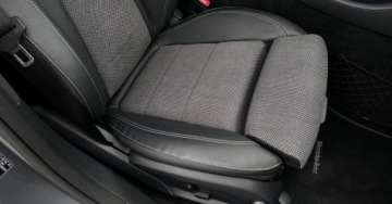 Mercedes Klasa E W213 Limuzyna 2.0 220d 194KM 2020 Mercedes-Benz Klasa E 4Matic SalonPL Burmester Distronic Pneumatyczne Zawi, zdjęcie 15