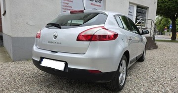 Renault Megane III Hatchback 1.6 16v 110KM 2008 Renault Megane 1,6 benzyna 110 KM klimatronic zarejestrowany 1.6 Benzyna, zdjęcie 12