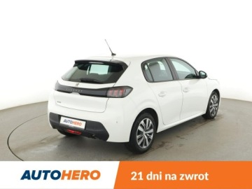 Peugeot 208 II Hatchback 1.2 PureTech 102KM 2019 Peugeot 208 navi klimatyzacja czujniki parkowania, zdjęcie 6
