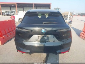 BMW iX SUV M 105 kWh 619KM 2024 BMW iX M60 2024 Elektryczny 619KM, zdjęcie 5