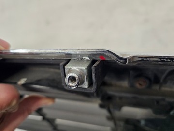 KIA SPORTAGE III РЕШЕТКА ПЕРЕДНЯЯ 86352-3W000