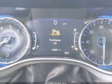 Chrysler Pacifica II 2024 Chrysler Pacifica Touring L 2024 3.6l 3.6 Benzyna 287KM, zdjęcie 6