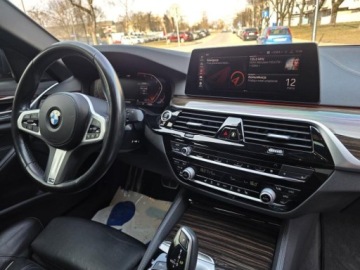BMW Seria 5 G30-G31 Limuzyna 530i 252KM 2020 BMW 5 530i 2,0l 252KM Niski przebieg: 109,498km Dokumentacja pochodzenia, zdjęcie 9