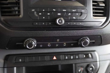 Toyota 2022 Toyota Proace Verso Proace Verso 9 osobowy 2.0 D-4D Long 2,8t 2.0 Diesel, zdjęcie 24