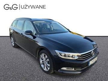 Volkswagen Passat B8 Variant 2.0 TDI BlueMotion SCR 150KM 2018 Volkswagen Passat serwis ASO salon Polska zadbany 2 kpl. kol 2.0 Diesel, zdjęcie 3