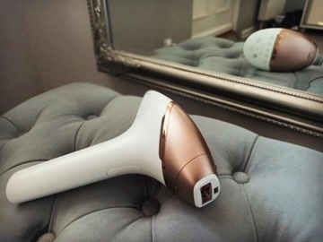 ДЕПИЛЯТОР PHILIPS LUMEA 9000 IPL SenseIQ BRI955/00