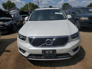Volvo XC40 2021 Volvo XC 40 T5 MOMENTUM 2.0 Benzyna 248KM, zdjęcie 1