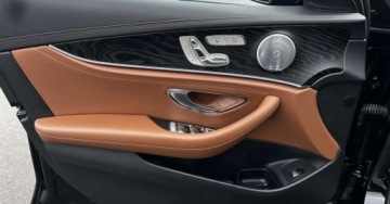 Mercedes Klasa E W213 Limuzyna 2.0 220d 194KM 2018 Mercedes-Benz Klasa E SalonPL Burmester Pamiec Foteli Skora LED Panorama K, zdjęcie 8