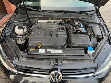 Volkswagen Golf VII Variant 2.0 TDI CR DPF BlueMotion Technology 150KM 2017 Volkswagen Golf 2.0 diesel 150 KM BEZWYPADKOWY 6 biegow zadbany zamia, zdjęcie 34