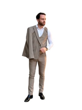Мужской приталенный костюм темно-бежевого цвета, размер 48/30