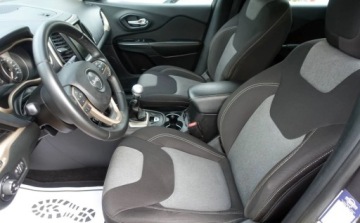 Jeep Cherokee V Terenowy 2.0 MJD 140KM 2014 Jeep Cherokee 2.0Multijet 140KM 4x4 4WD Zero korozji Navi LED Klimatronik, zdjęcie 9