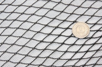 Siatka przeciw ptakom MOCNA 35g/m2 CZARNA 5m/mb