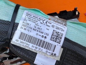 AUDI A3 8V SPORTBACK 8V4880742A ZÁVĚS PRAVÁ ORIGINÁLNÍ