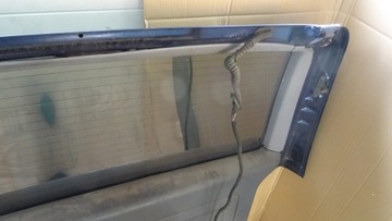 MERCEDES VITO W638 VÍKO KUFRU KUFRU SKLO (OKNO)