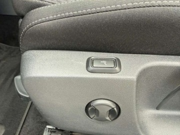 Skoda Octavia IV Kombi 2.0 TDI 150KM 2021 Skoda Octavia 2.0TDI150KM Ambition Tempomat GrzanaSzyba KeyLess Kamera Sal, zdjęcie 11