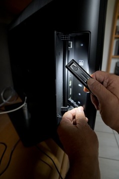 Маленький карманный светодиодный фонарик, мощный, перезаряжаемый фонарь для мастерской, 200 лм.