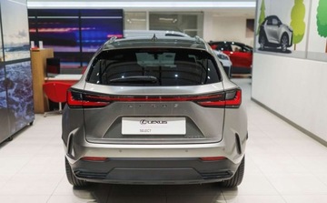 Lexus NX II SUV Facelifting 2.5 350h 243KM 2024 Lexus NX 350h Prestige AWD 2.5 Hybryda 242KM, zdjęcie 4