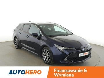 Toyota Corolla XII TS Kombi 2.0 Hybrid Dynamic Force 184KM 2021 Toyota Corolla 184KM półskóra navi kamera, zdjęcie 9