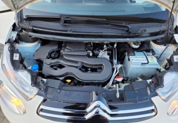 Citroen C1 II Hatchback 5d 1.0 VTi 72KM 2018 Citroen C1 1,0 Ben 72 KM Benzyna 72KM, zdjęcie 14