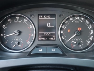 Skoda Rapid II Spaceback 1.2 TSI 105KM 2014 Skoda Rapid Spaceback 1.2 TSI, Salon Polska, Navi, zdjęcie 10