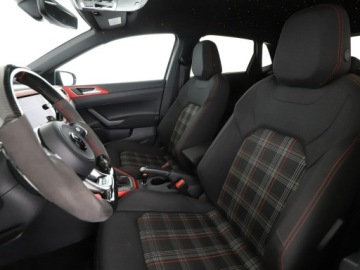 Volkswagen Polo VI GTI 2.0 TSI 200KM 2018 Volkswagen Polo DSG full LED navi klima auto, zdjęcie 12