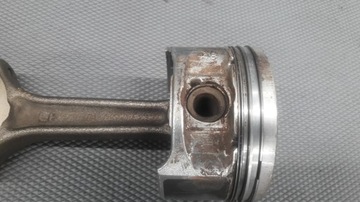 60665216 Поршень с шатуном Alfa Romeo 147 1.6 1.6V