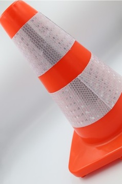 ПРЕДУПРЕЖДАЮЩИЙ СТОЙК ROAD BONE ОТРАЖАЮЩИЙ 30 СМ