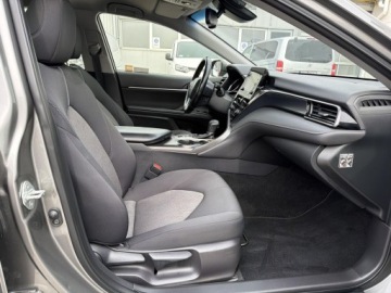 Toyota Camry IX Sedan 2.5 Hybrid Dynamic Force 218KM 2022 Toyota Camry 2.5 Hybrid Comfort CVT 2.5 Hybrid Com, zdjęcie 7