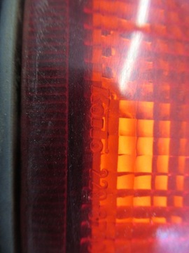 SVĚTLO LEVÝ ZADNÍ MITSUBISHI L 400