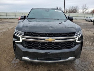 Chevrolet Suburban GMT900 2023 Chevrolet Suburban 2023, 5.3L, 4x4, LS, po gradobiciu 5.3 Benzyna 355KM, zdjęcie 4