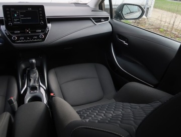 Toyota Corolla XII Sedan 1.8 Hybrid 122KM 2020 Toyota Corolla 1.8 Hybrid, Salon Polska, zdjęcie 7