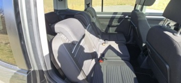 Volkswagen Touran II 2.0 TDI 140KM 2015 Volkswagen Touran 2.0 Tdi 7 osob , panorama, zdjęcie 17