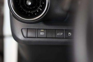 Toyota C-HR II SUV 2.0 Hybrid Dynamic Force 197KM 2024 Toyota C-HR 2.0 Hybrid Dynamic Force GR Sport 2.0 Hybryda 197KM, zdjęcie 17