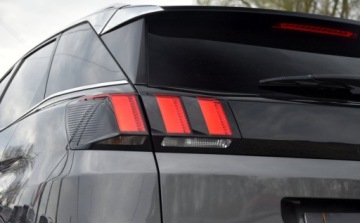 Peugeot 3008 II Crossover 1.6 BlueHDi 120KM 2017 Peugeot 3008 SKORA GT FULL Navi. BLIS linne assist Grzane fotele 1.6 120KM, zdjęcie 6