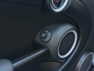 Mini One II Hatchback 1.4 95KM 2010 MINI ONE 1.4 Benz, Zadbany, Bogato Wyposazony 1.4 Benzyna 95KM, zdjęcie 16