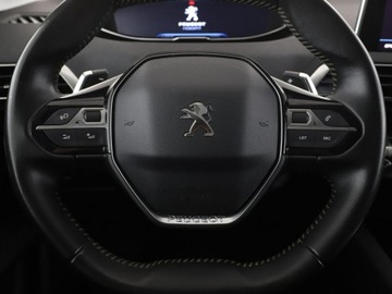 Peugeot 5008 II Crossover 1.5 BlueHDI 130KM 2020 Peugeot 5008 automat 7-osob. navi PDC tempomat, zdjęcie 20