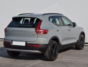 Volvo XC40 Crossover Facelifting 2.0 B3 163KM 2024 Volvo XC40 B3, Salon Polska, 1. Właściciel, zdjęcie 4