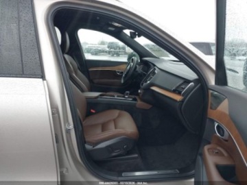 Volvo XC90 II SUV Plug-In 2.0 T8  455KM 2023 Volvo XC 90 2023 VOLVO XC90 RECHARGE PLUG-IN HYBRID T8 PLUS DARK THEME 7-S, zdjęcie 5