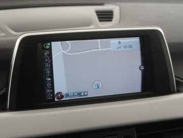 BMW X1 F48 Crossover sDrive18i 136KM 2016 BMW X1 sDrive18i, Salon Polska, Serwis ASO, Navi, zdjęcie 12