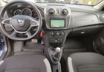 Dacia Sandero II Hatchback 5d Facelifting 0.9 TCe 90KM 2017 Dacia Sandero Stepway Dacia Sandero Stepway 0.9 tce klima navi pdc stan b, zdjęcie 13