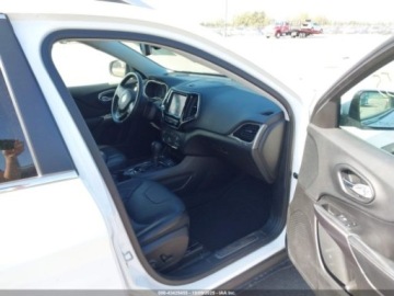 Jeep Cherokee V 2019 Jeep Cherokee 2019 r., 3,2 L LIMITED 3.2 Benzyna 271KM, zdjęcie 7