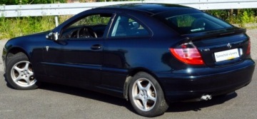 Mercedes 2002 MERCEDES-BENZ KLASA C coupe C 180 129 KM, zdjęcie 14